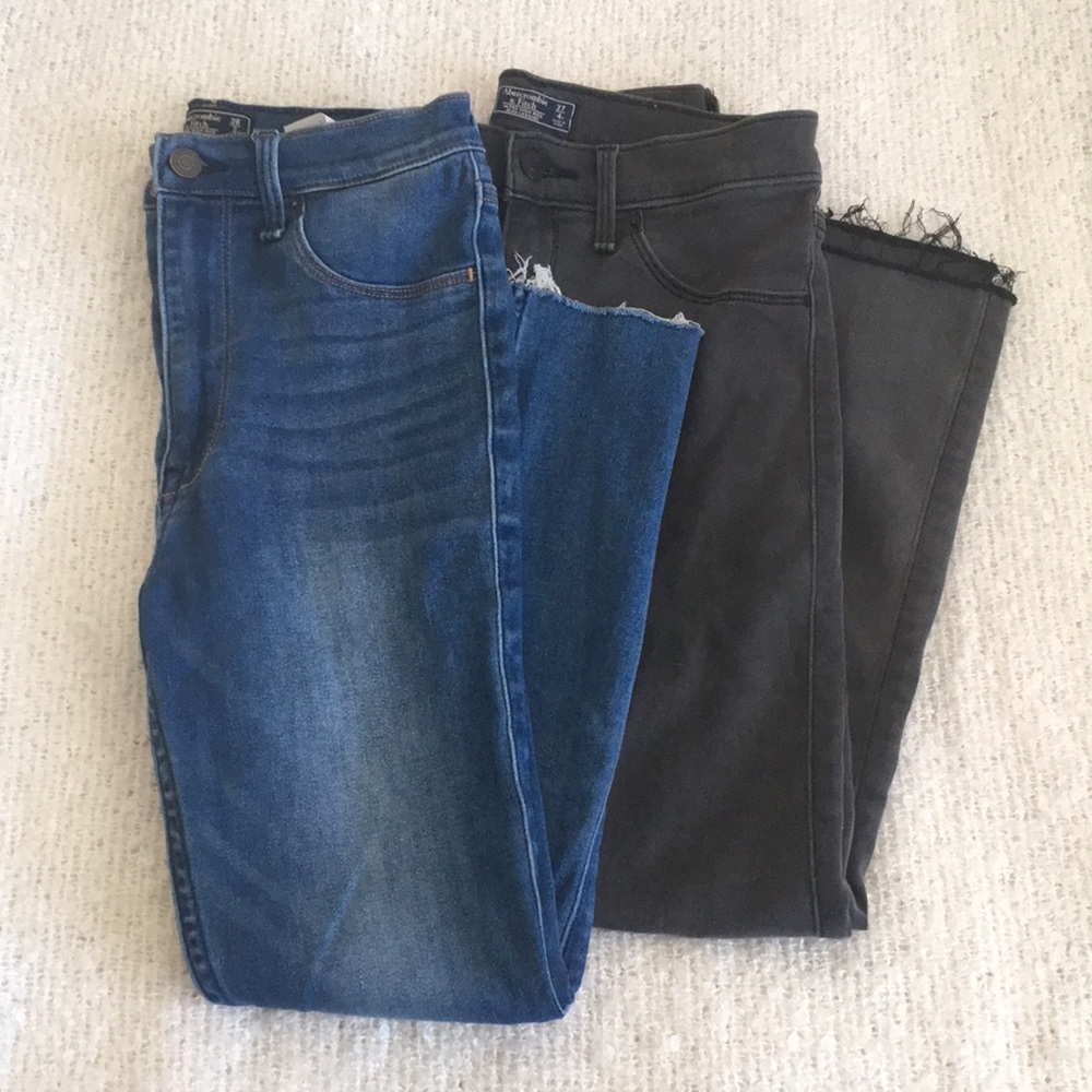 2 Pairs Abercrombie Ultra High Rise Jean Leggings